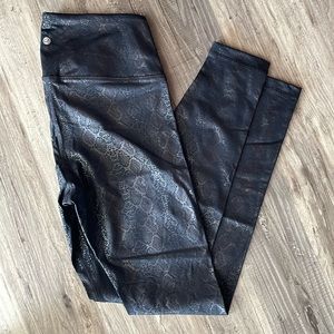 CRZ YOGA Faux Leather Leggings